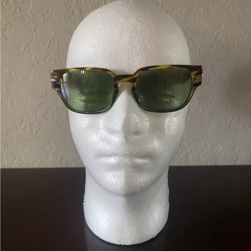 Persol Sunglasses PO3245S 1122 4E 52  19 145 Striped Brown Green/Green Lenses